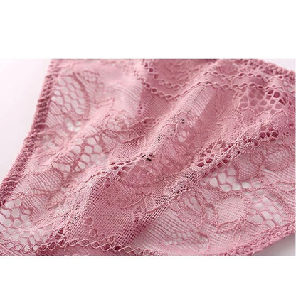 Alina Dessous romance