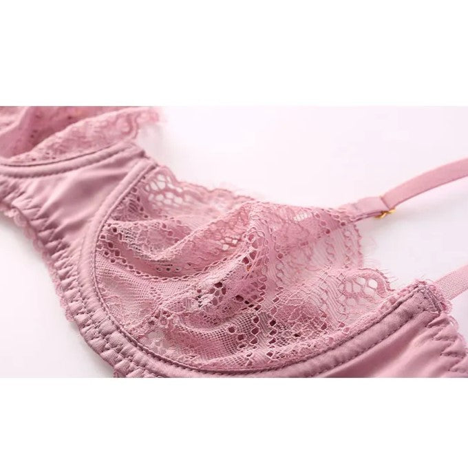 Alina Dessous romance