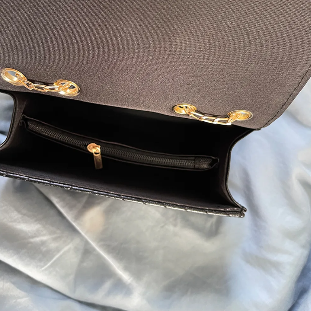 Livia Clutch elegant